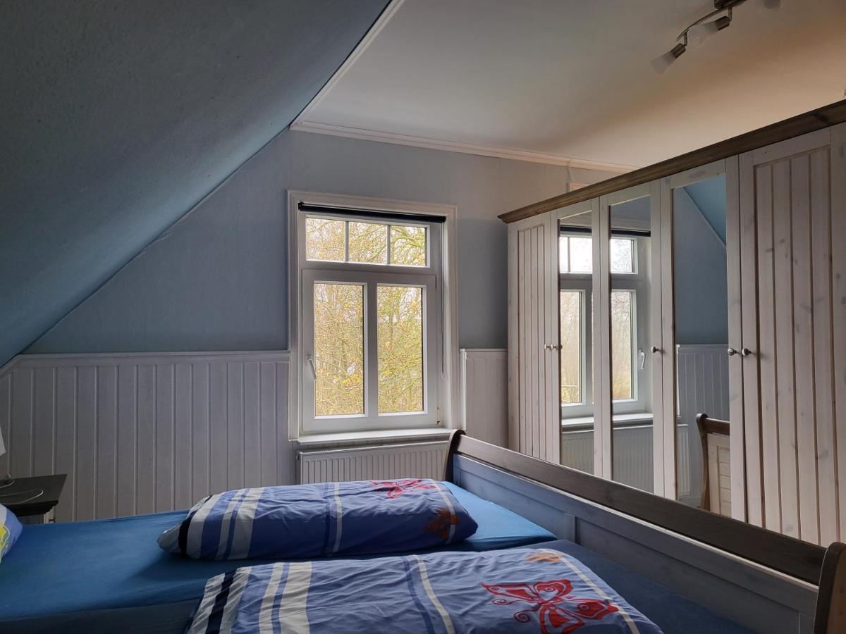 Appartement Urlaub Im Blauen Haus à Sehestedt  Extérieur photo